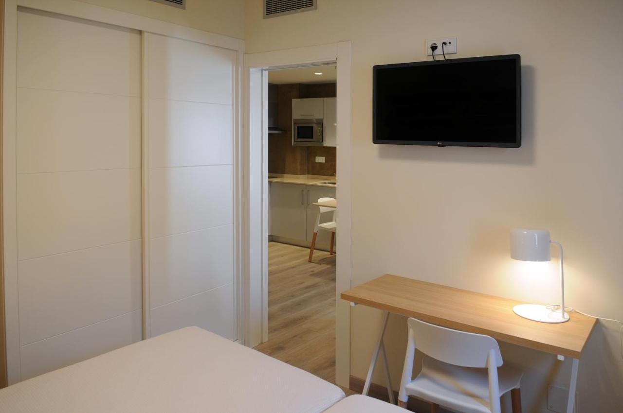 Apartamentos Turisticos Guiana ポンフェラダ エクステリア 写真