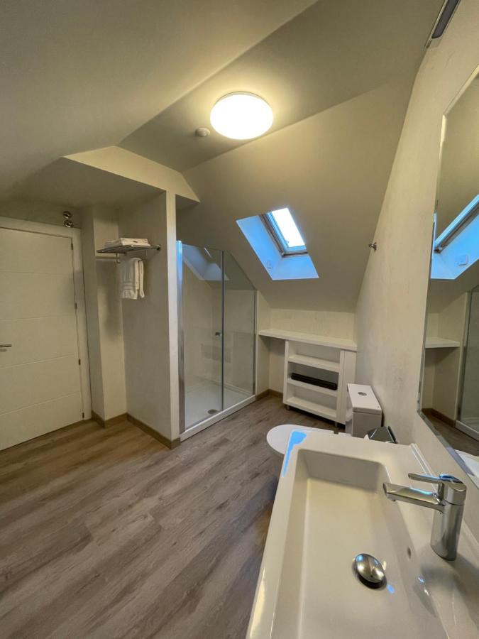 Apartamentos Turisticos Guiana ポンフェラダ エクステリア 写真